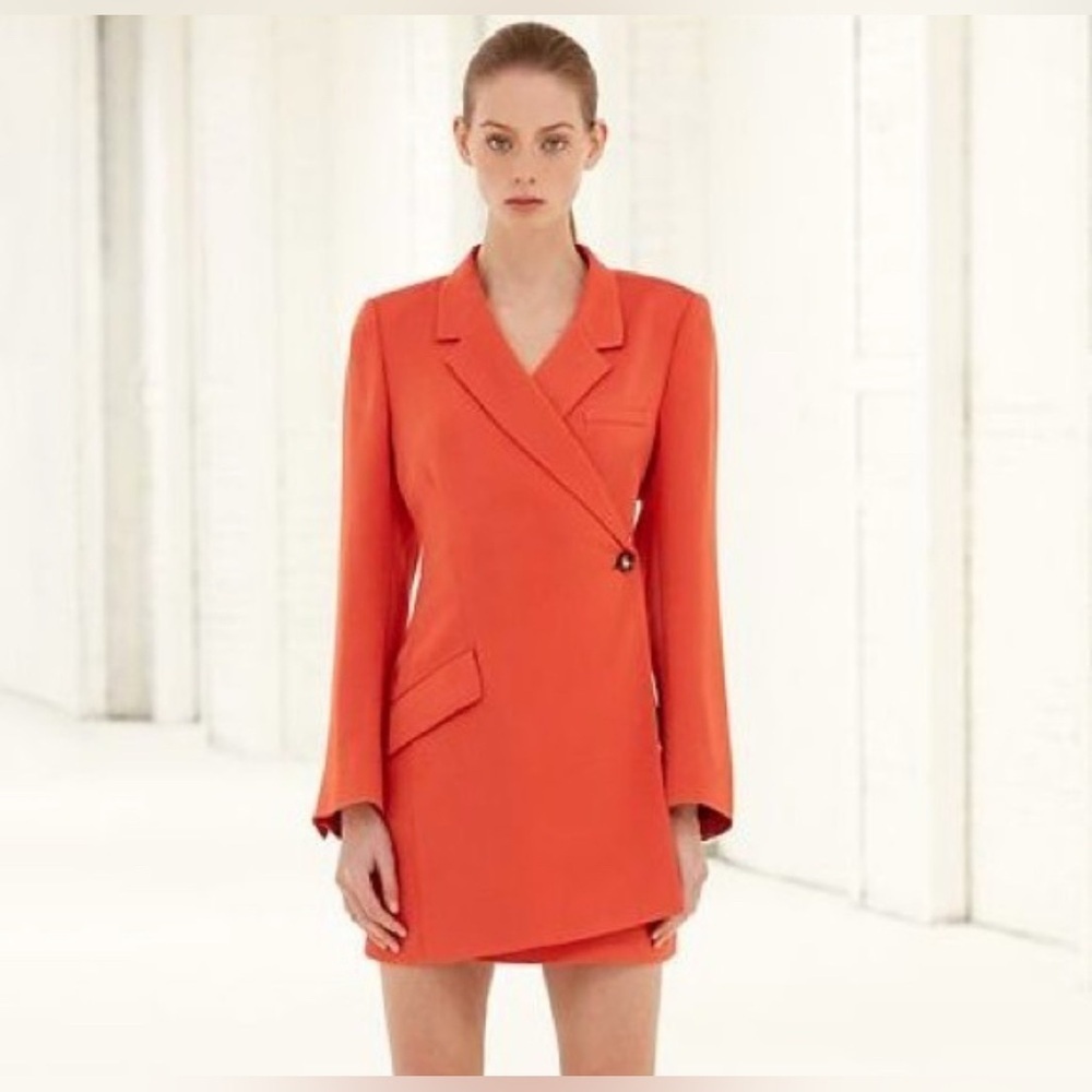 Aritzia Babaton Orange Long Sleeve Double Breasted Women's Blazer Dress Sz 6